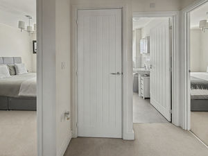 Photo 14- click for photo gallery